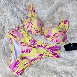 Fashion Nova Pink and Yellow Bikini 👙